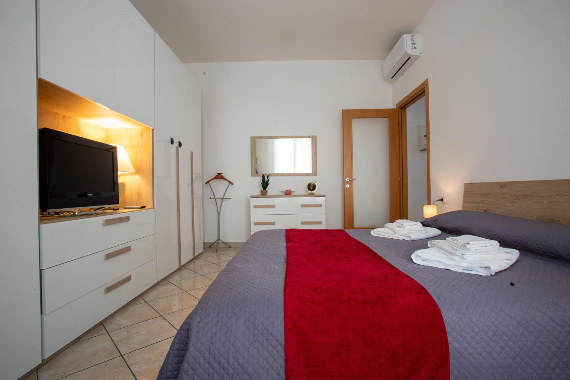 Ilaria House *
